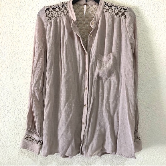 Free People Tops - 💕Free people long sleeve button down top S